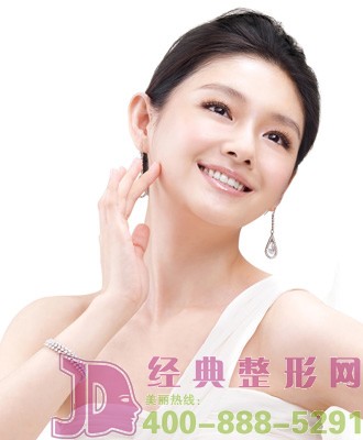 美女的下頜和小腿，就要少點