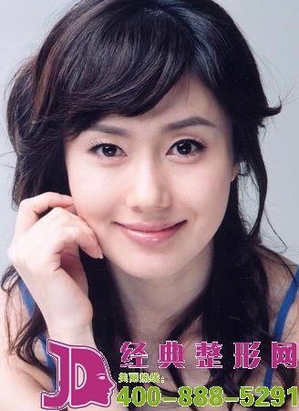 光子脱毛美容为你打造精致美腿