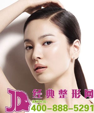假体隆鼻整容医院分析 