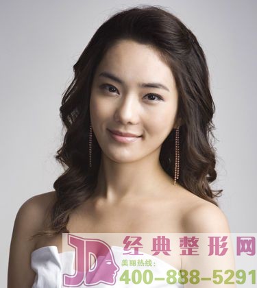 新疆睫毛种植，打造魅惑电眼