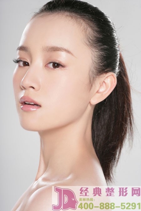 什么是副耳整形呢？