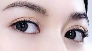 郑州芳艺做双眼皮手术完多久可以化妆？