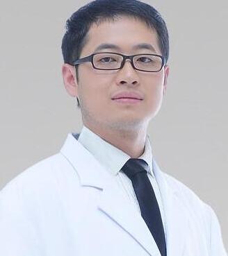 长沙素妍整形薛提朋医生是新一代鼻部整形的领军人