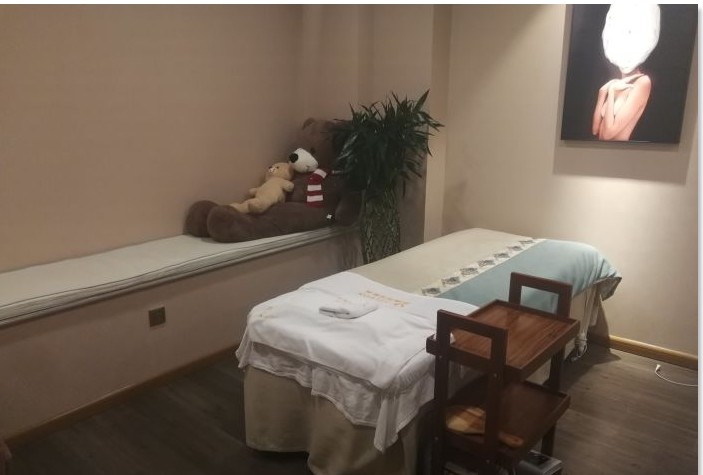 成都亞鑫醫(yī)療美容診所美容室