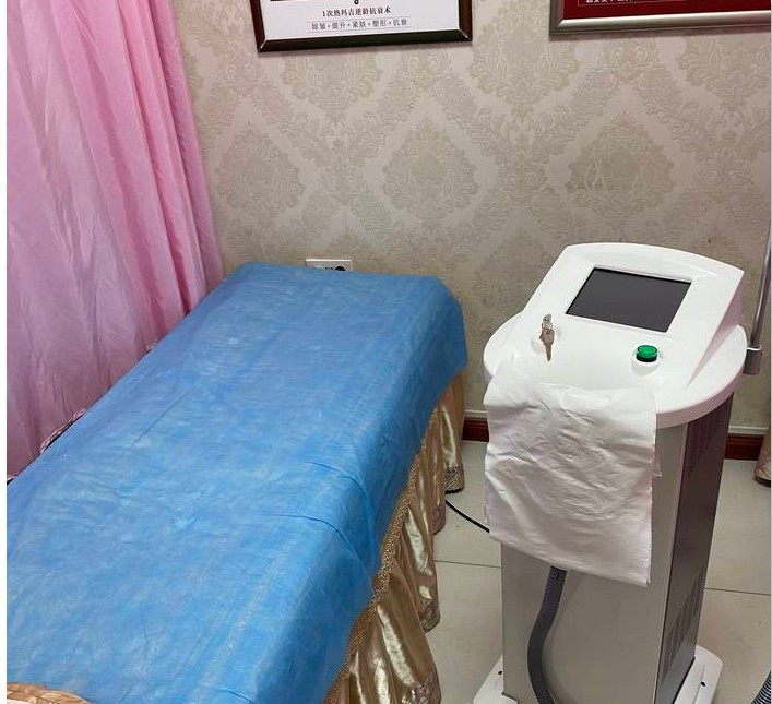 許昌博愛(ài)乳腺病醫(yī)院激光美容室