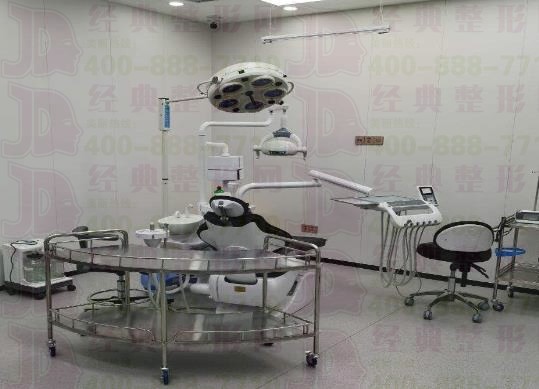 德州市康岳口腔門診治療室