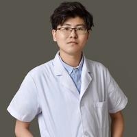 管仲宇