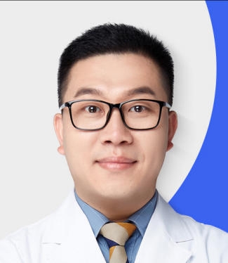 王闊遠